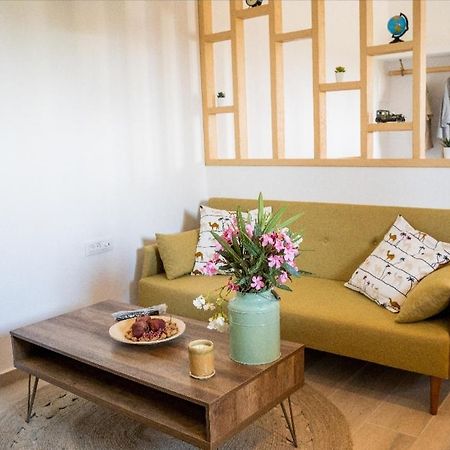 The Lighthouse Sunset View Suites Akrotiri  Ngoại thất bức ảnh
