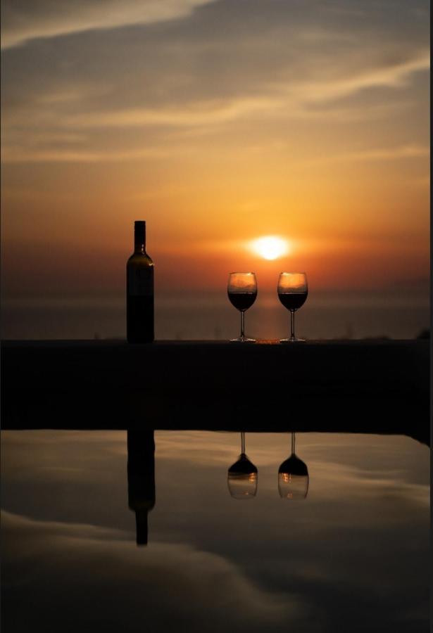 The Lighthouse Sunset View Suites Akrotiri  Ngoại thất bức ảnh